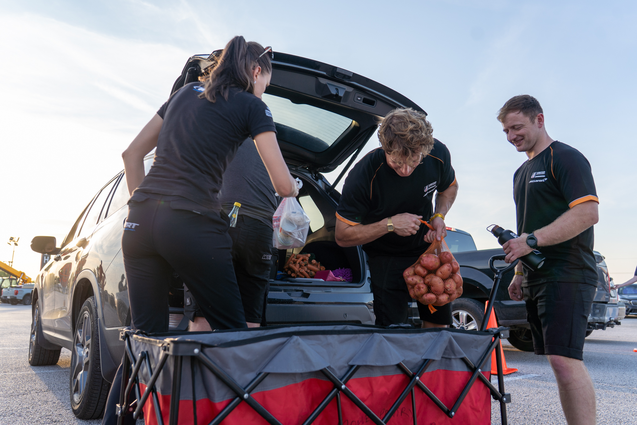 CTFB Volunteers at COTA's Le Mans Mobile Pantry distribution