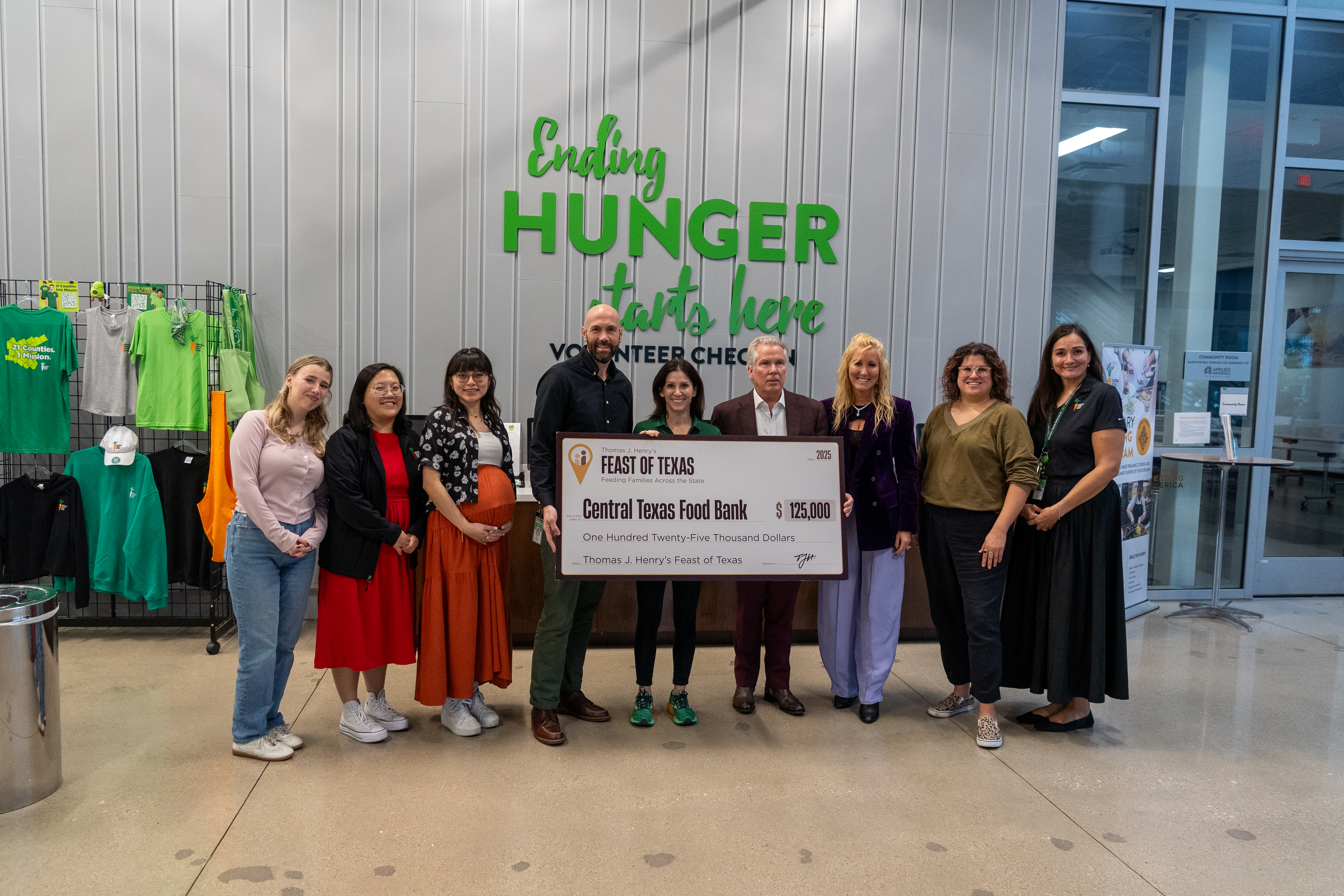 Extending Care Across Texas: How Thomas J. Henry’s Renewed Support Helps Families Share Holiday Meals