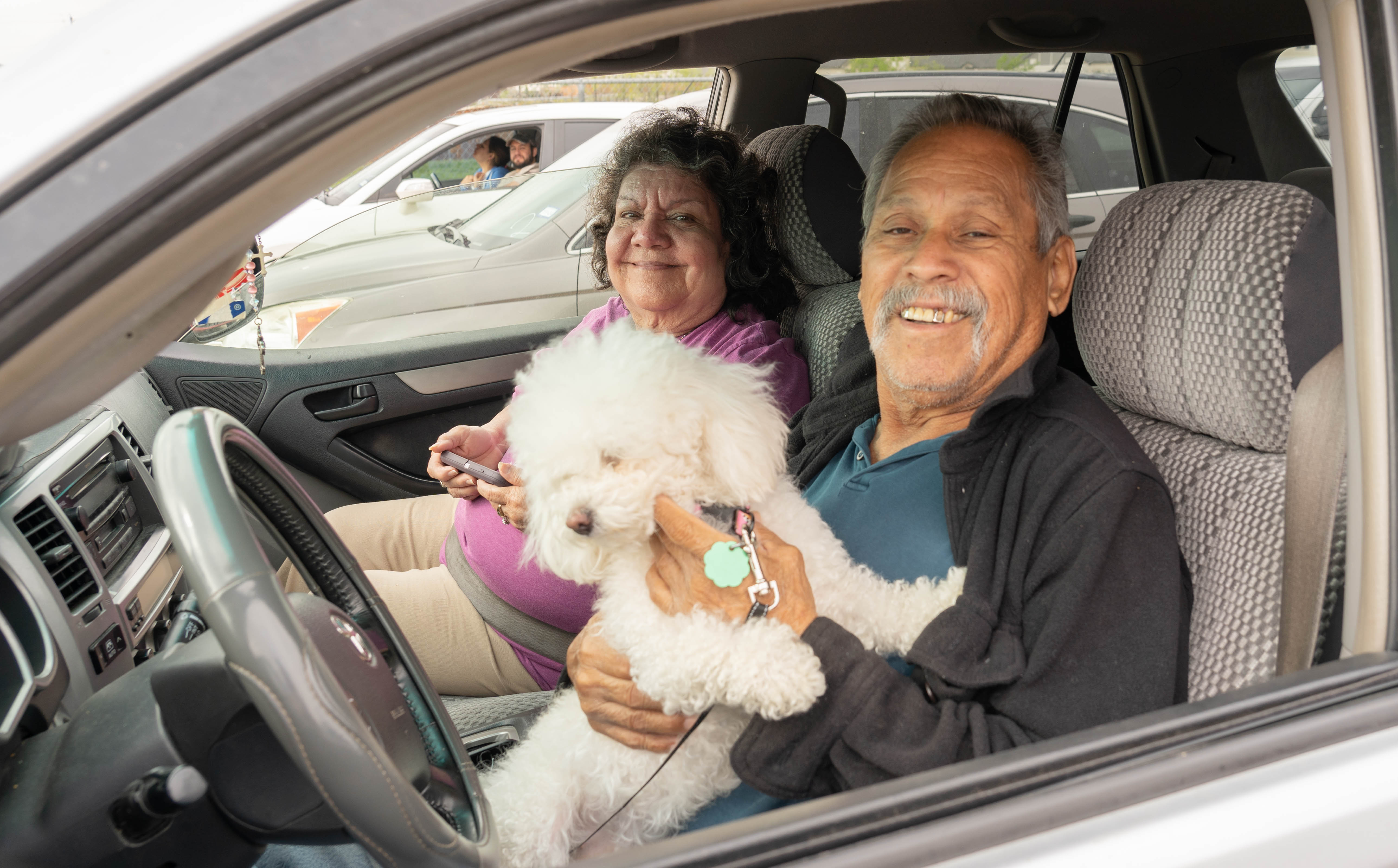 Nourishing People and Pets in Hays County: Neighbor Finds Relief Through Special Food Distribution
