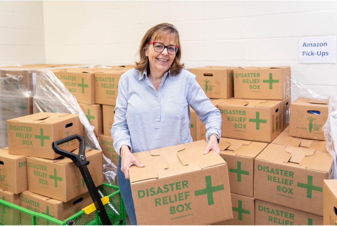 Kindness in Action: Meet the Couple Making a Difference in their Community through Volunteering at the Food Bank
