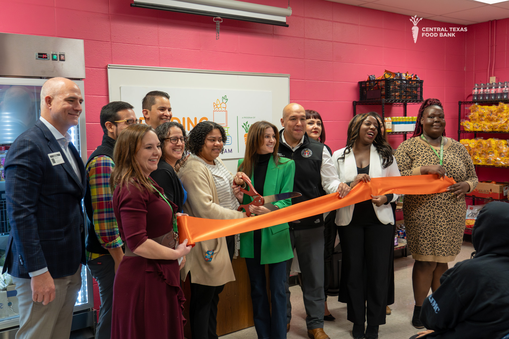 Helping Students Thrive: Feeding Futures School Pantry Opens at Galindo Elementary 