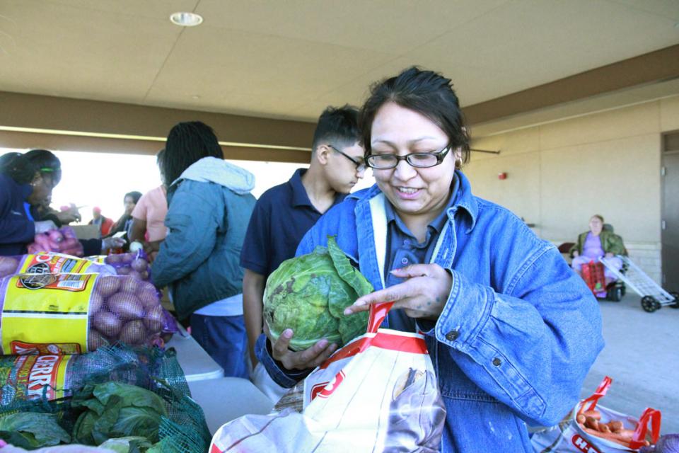Mobile Food Pantry Helping a Family in Need