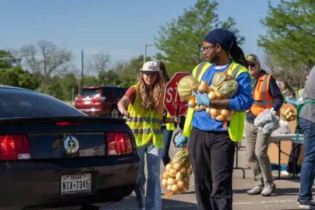 CTFB Volunteers at Onion Creek Mobile Food Pantry Distribution