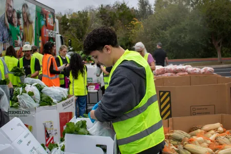 CTFB Volunteers at Mobile Pantry Distribution