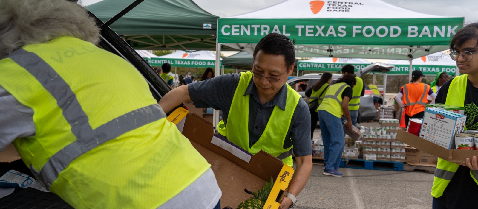 CTFB volunteers at mobile food distribution at Delco Center Austin Texas